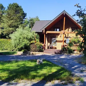 https://bridgets-home.inbrittany.com